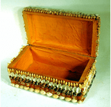 Antique folk made shell box from Nantucket