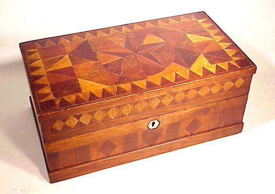 Antique sailor-made table box inlaid on all sides.