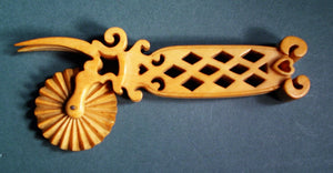 Rare and important antique scrimshaw crimper