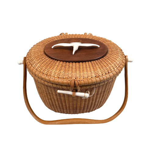 Vintage Nantucket Basket Purse by José Formoso Reyes