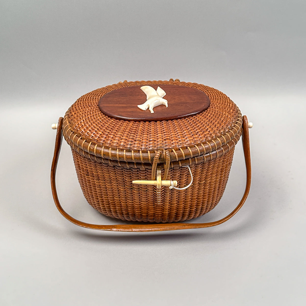 PANIER VÉLO VINTAGE EN OSIER - STYLE NANTUCKET - MARRON FONCÉ - POUR ADULTE, FABRIQUÉ AUX USA