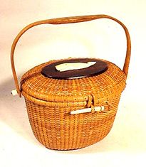 Choice Jose Formoso Reyes Nantucket Lightship basket dated 1969.
