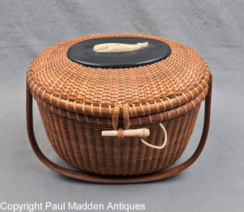 Vintage Nantucket Basket Purse by Jose Formoso Reyes