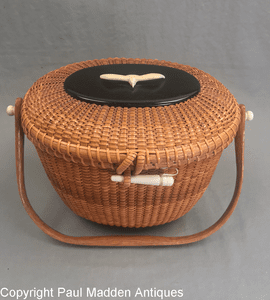 Vintage Nantucket Lightship Basket Purse by Jose Formoso Reyes