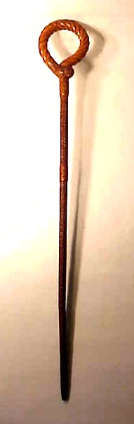 Extraordinary carved wooden 