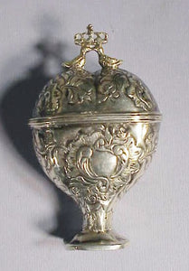 Rare antique Scandavian silver box 1782.