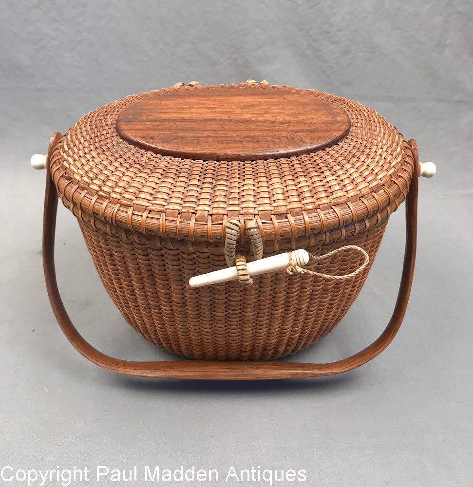 Vintage Nantucket Lightship Basket Purse by José Formoso Reyes 1964 Paul Madden Antiques