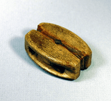 Wonderful small all whale bone single block